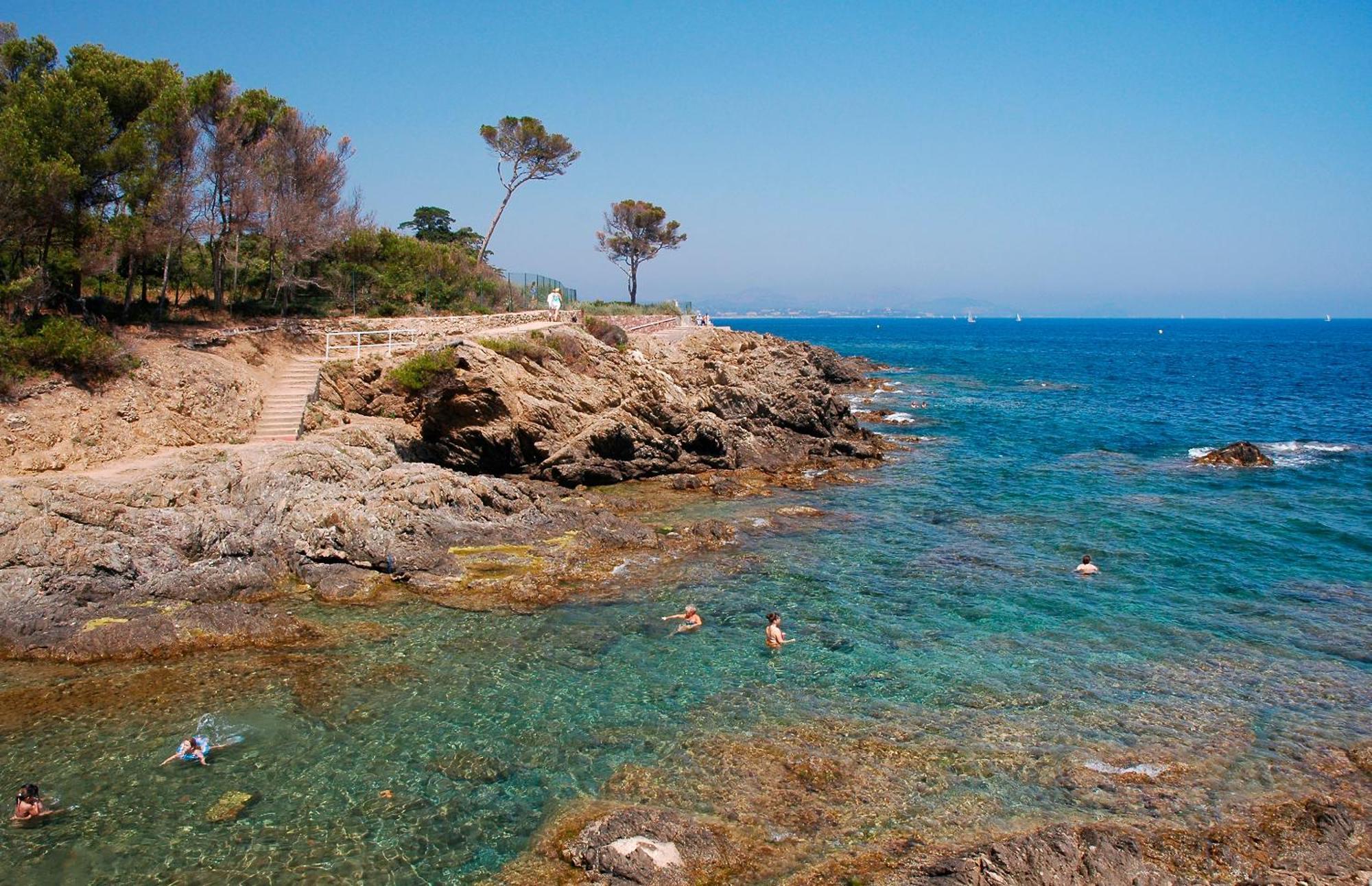 Vacanceole - Les Calanques Du Parc Frejus Exterior photo